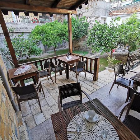 Bujtina Valgent Bed and Breakfast Berat Buitenkant foto