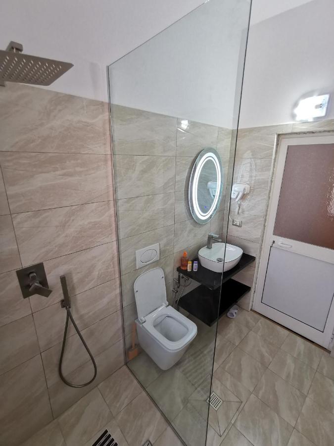 Bujtina Valgent Bed and Breakfast Berat Buitenkant foto